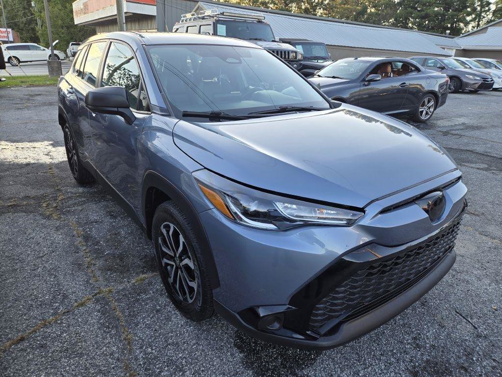Used 2024 Toyota Corolla Cross AWD Hybrid image 2
