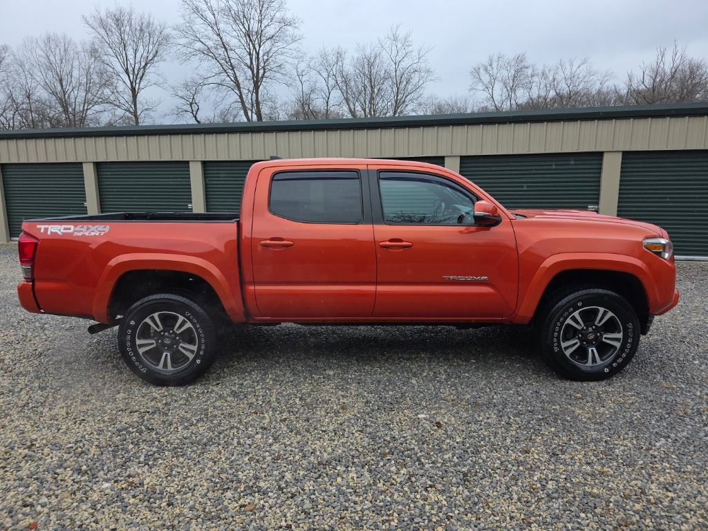 Certified 2017 Toyota Tacoma TRD Sport image 8
