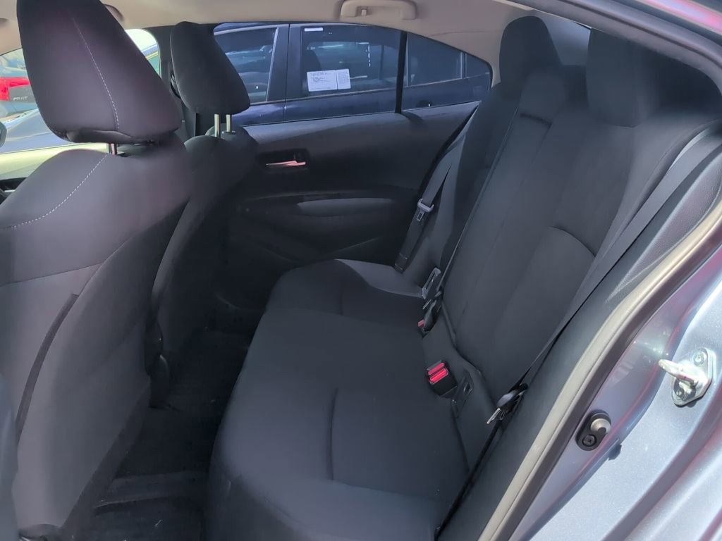 Used 2020 Toyota Corolla LE image 8