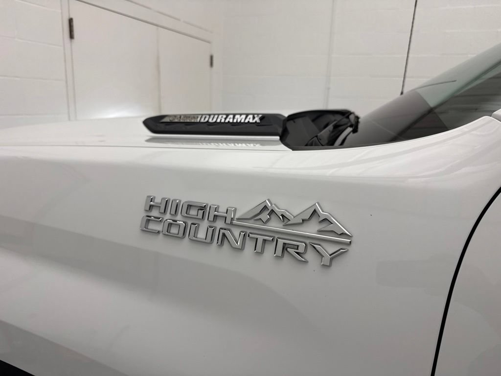 Used 2020 Chevrolet Silverado 3500 High Country w/ Z71 Off-Road Package AWD/4WD image 11