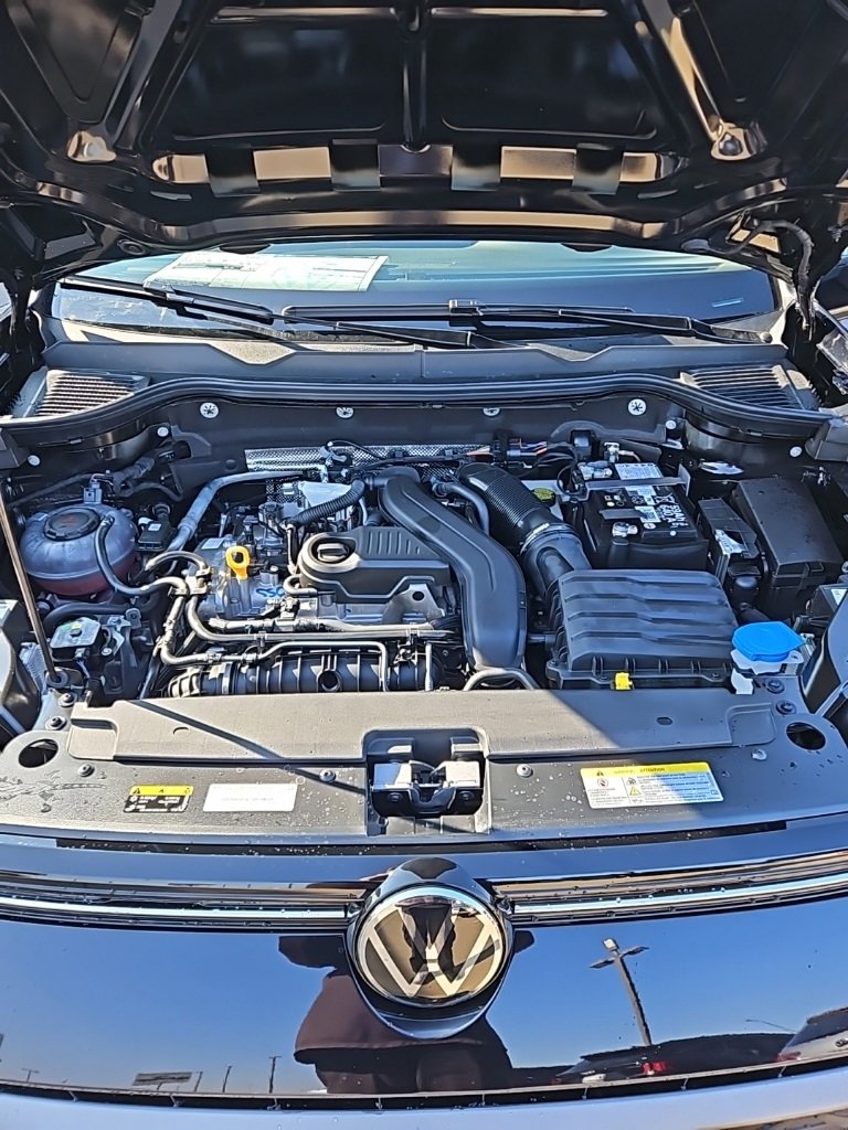 New 2026 Volkswagen Taos S image 10