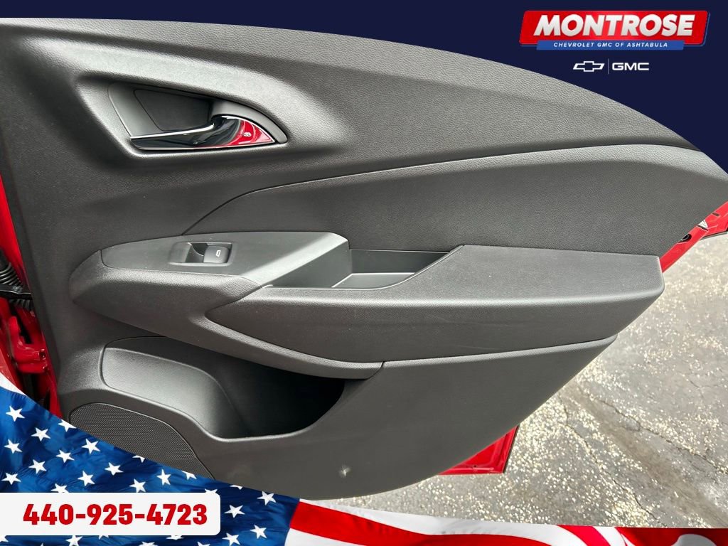 New 2026 Chevrolet Trax RS w/ Sunroof Package image 28