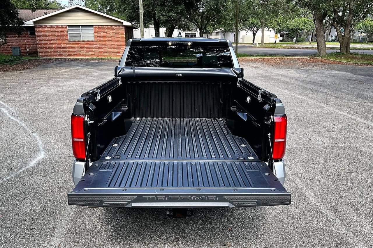 Used 2025 Toyota Tacoma SR5 RWD image 35