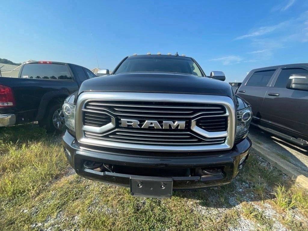 Used 2018 RAM 2500 Limited AWD/4WD image 3