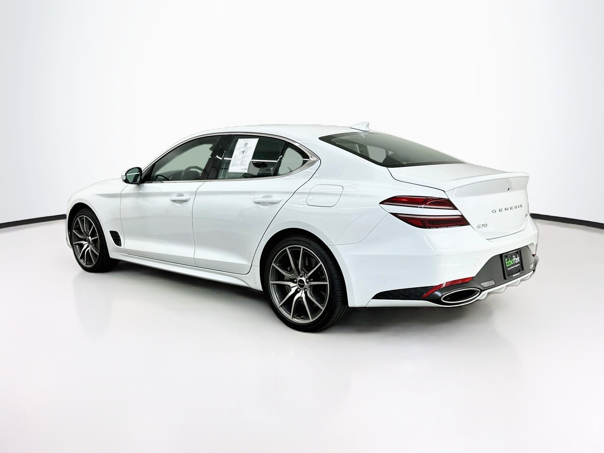 Used 2026 Genesis G70 2.5T AWD/4WD image 5