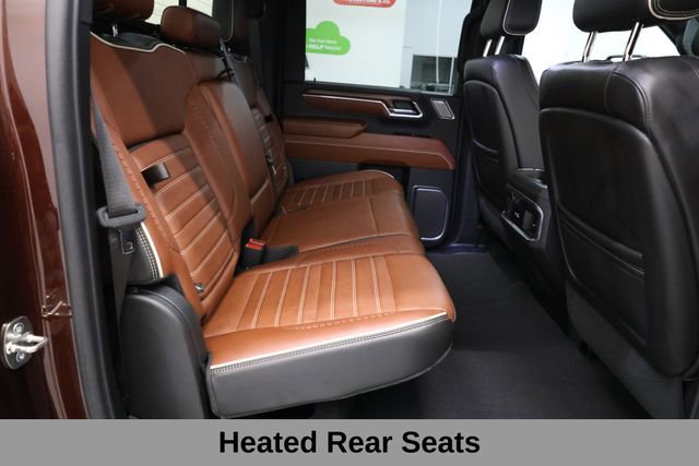 Used 2024 GMC Sierra 3500 Denali Ultimate AWD/4WD image 36