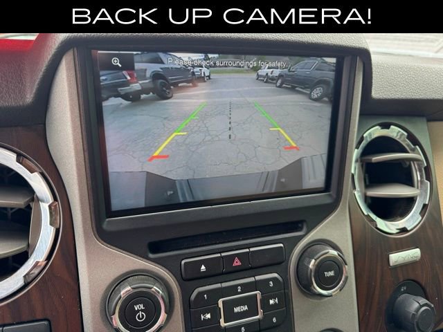 Used 2015 Ford F250 Lariat w/ Lariat Interior Package AWD/4WD image 22