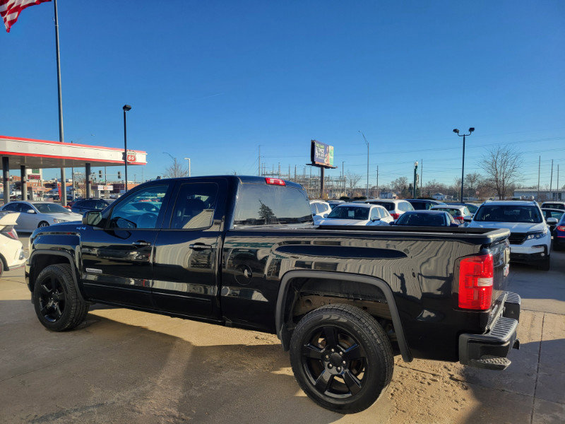 Used 2017 GMC Sierra 1500 4x4 Double Cab w/ Elevation Edition image 5