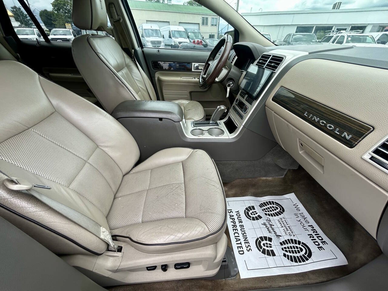 Used 2008 Lincoln MKX AWD image 15