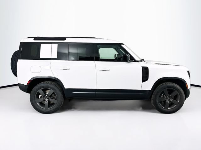 New 2025 Land Rover Defender 110 S AWD/4WD image 4