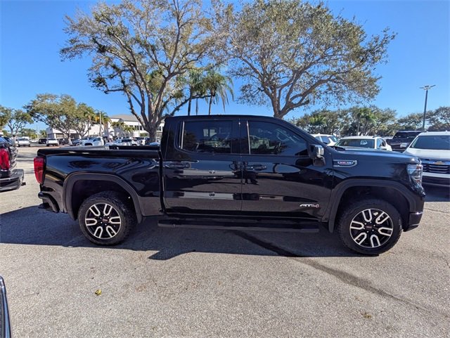 Used 2023 GMC Sierra 1500 AT4 w/ Technology Package image 8