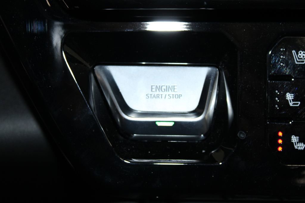 Used 2024 GMC Sierra 2500 AT4 w/ AT4 Premium Plus Package image 28