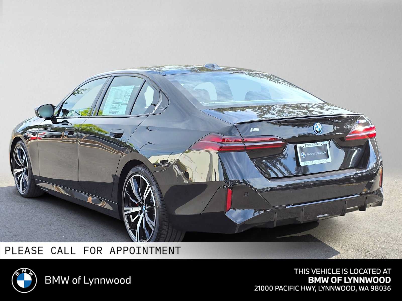 New 2026 BMW i5 w/ Executive Package AWD/4WD image 5