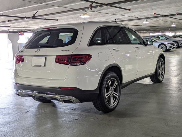 Used 2021 Mercedes-Benz GLC 300 4MATIC image 5