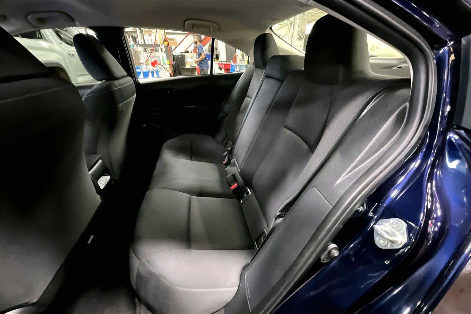 Used 2023 Toyota Corolla LE w/ Carpet Mat Package (TMS) FWD image 19