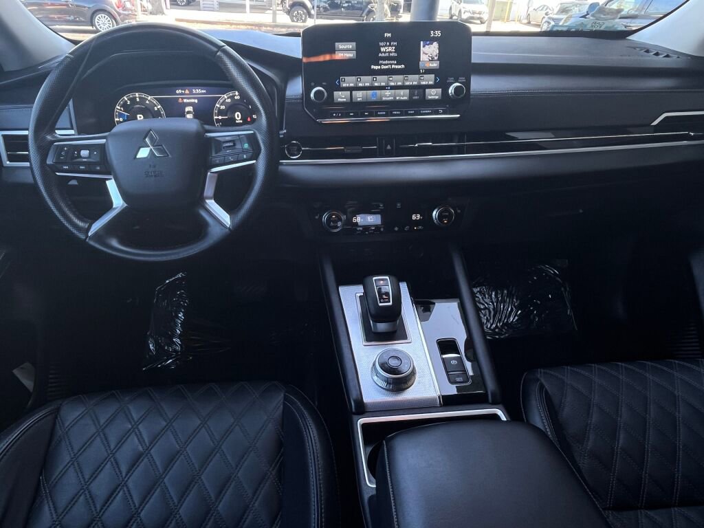 Used 2024 Mitsubishi Outlander SEL image 23