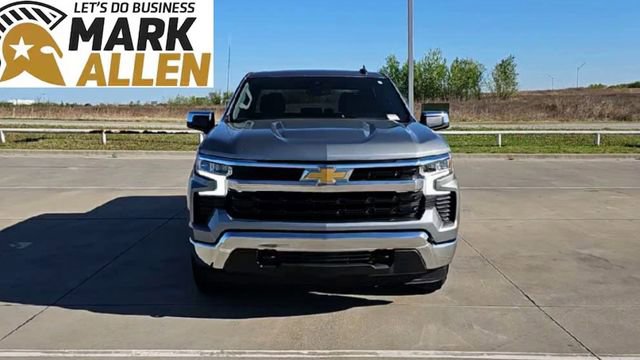 Used 2023 Chevrolet Silverado 1500 LT image 3