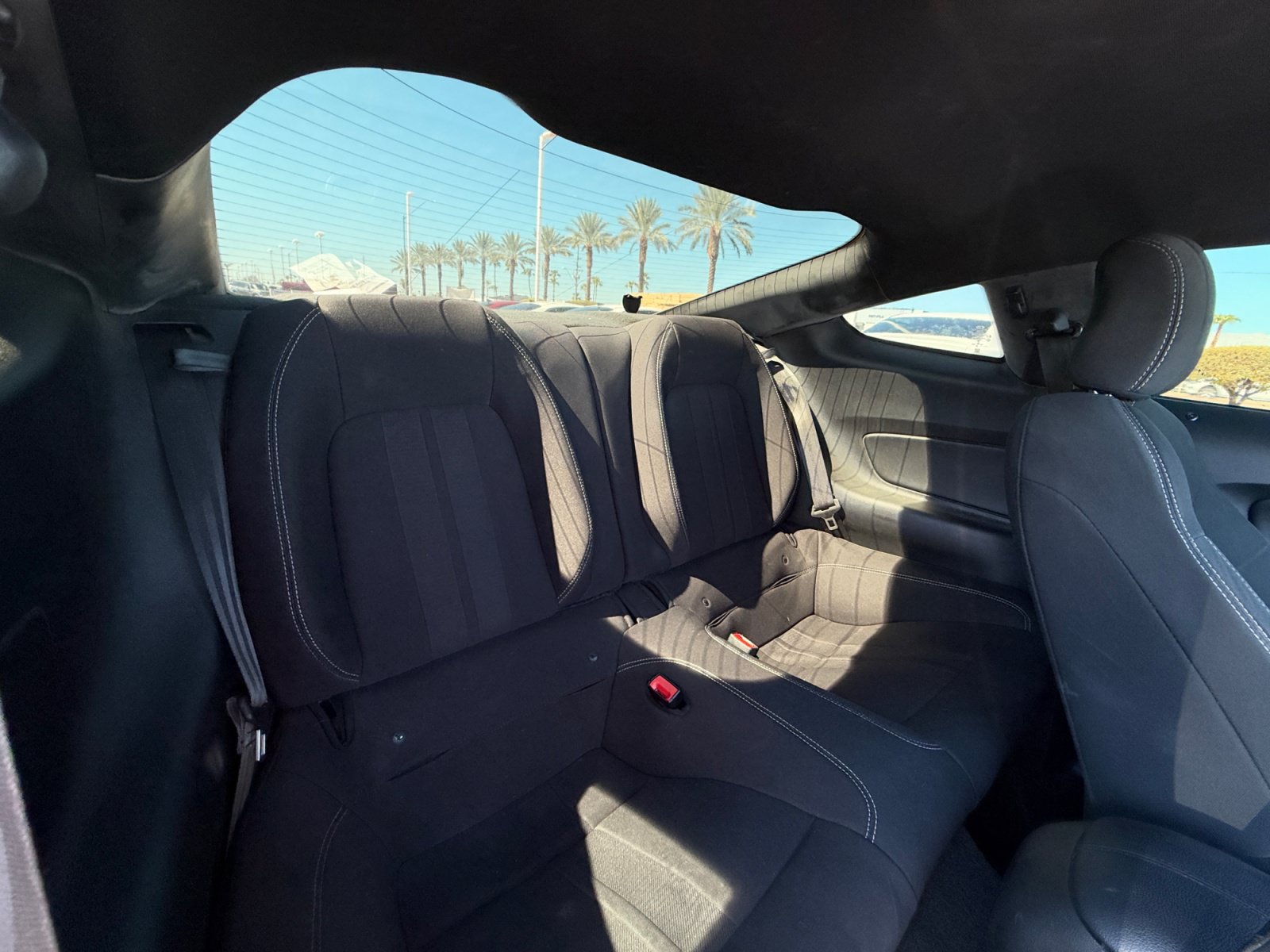 Used 2020 Ford Mustang Coupe RWD image 18