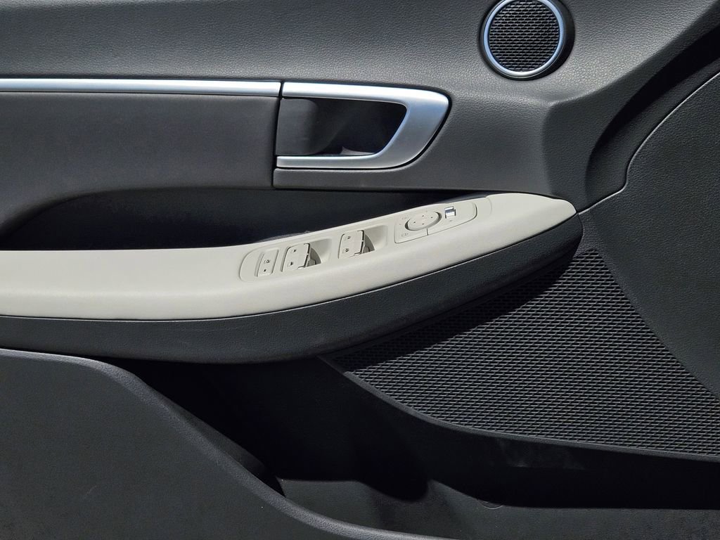 Used 2025 Hyundai Sonata SEL image 17