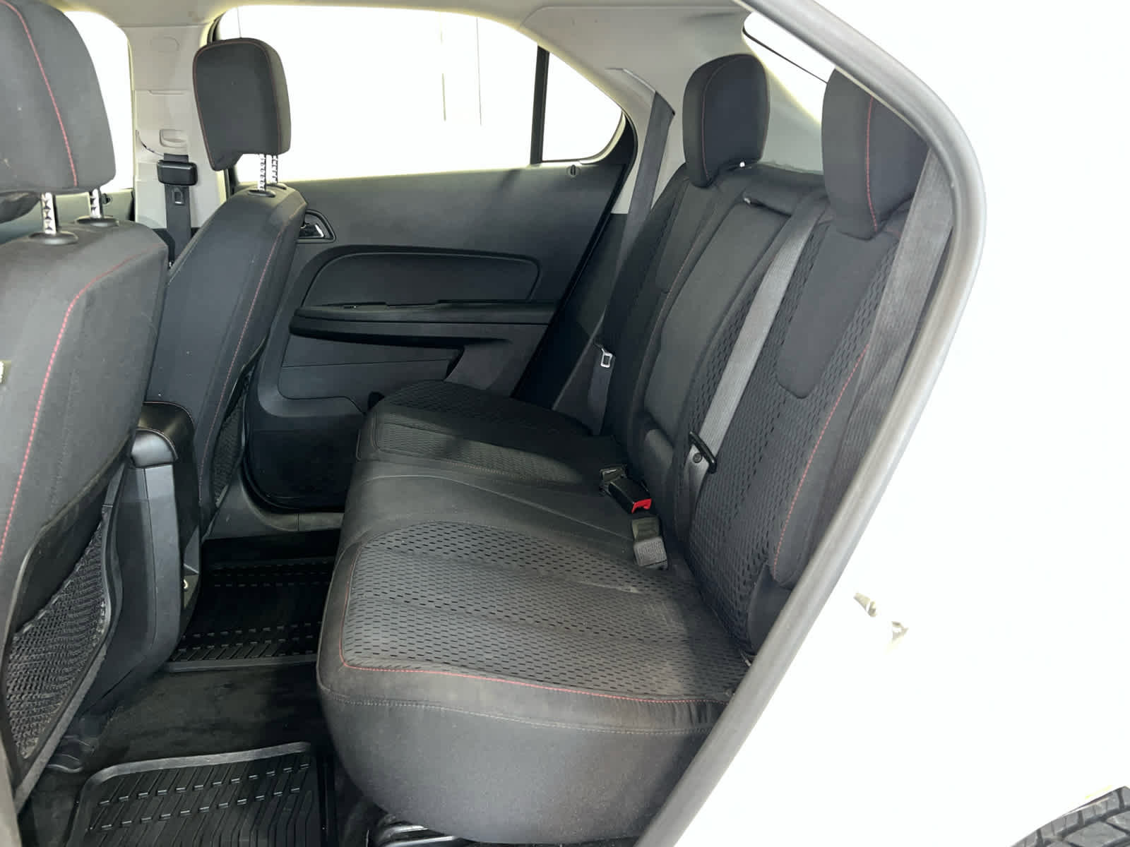 Used 2015 Chevrolet Equinox LS image 12