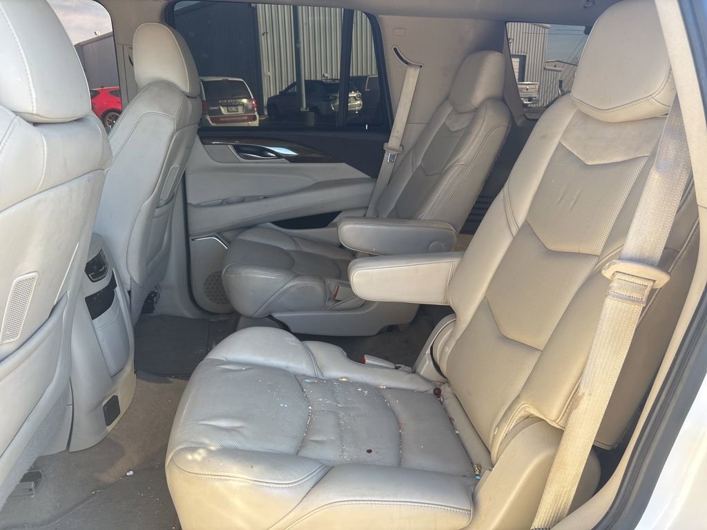 Used 2020 Cadillac Escalade Premium Luxury AWD/4WD image 28