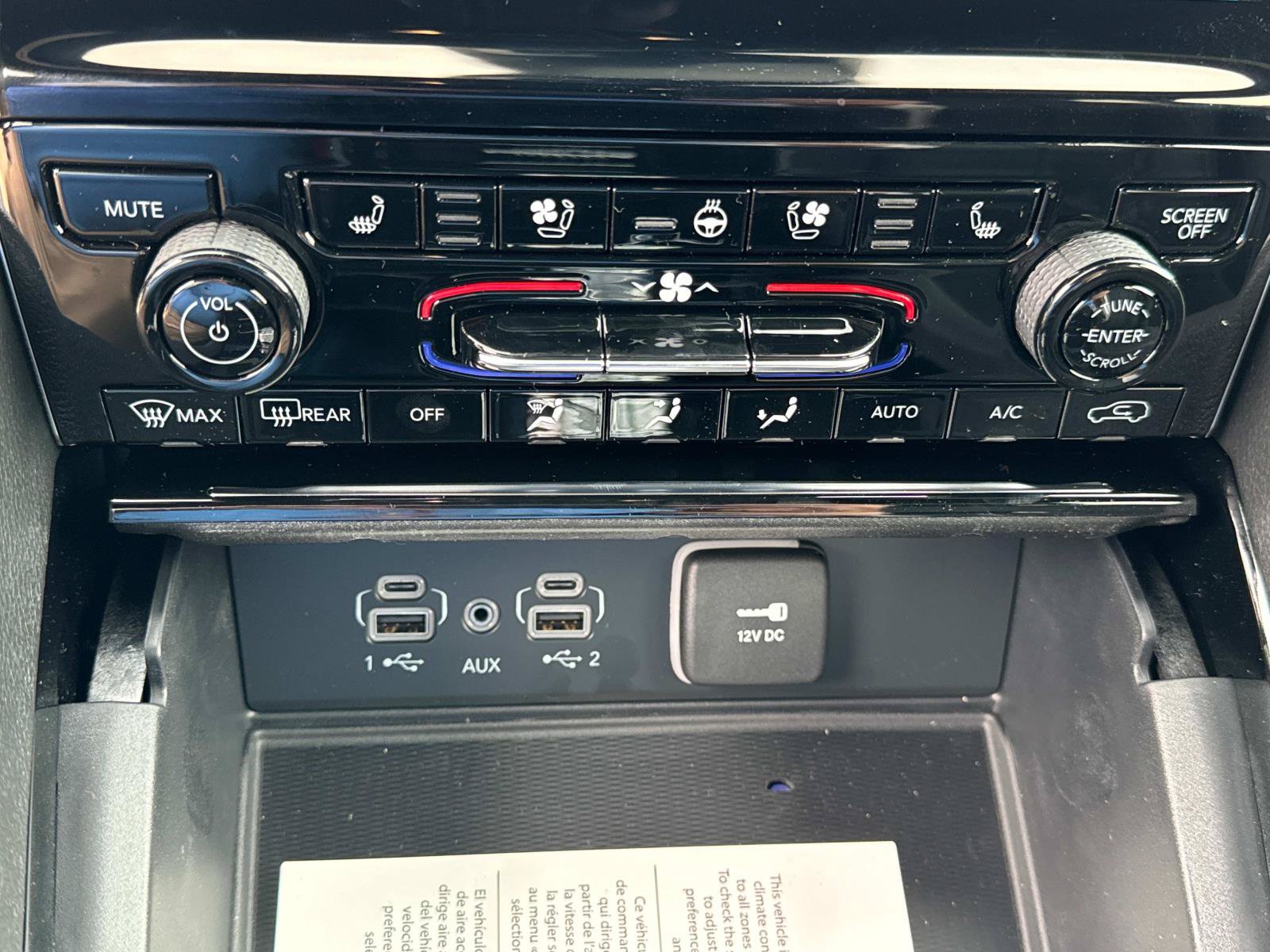 New 2024 Jeep Grand Cherokee Overland RWD image 21