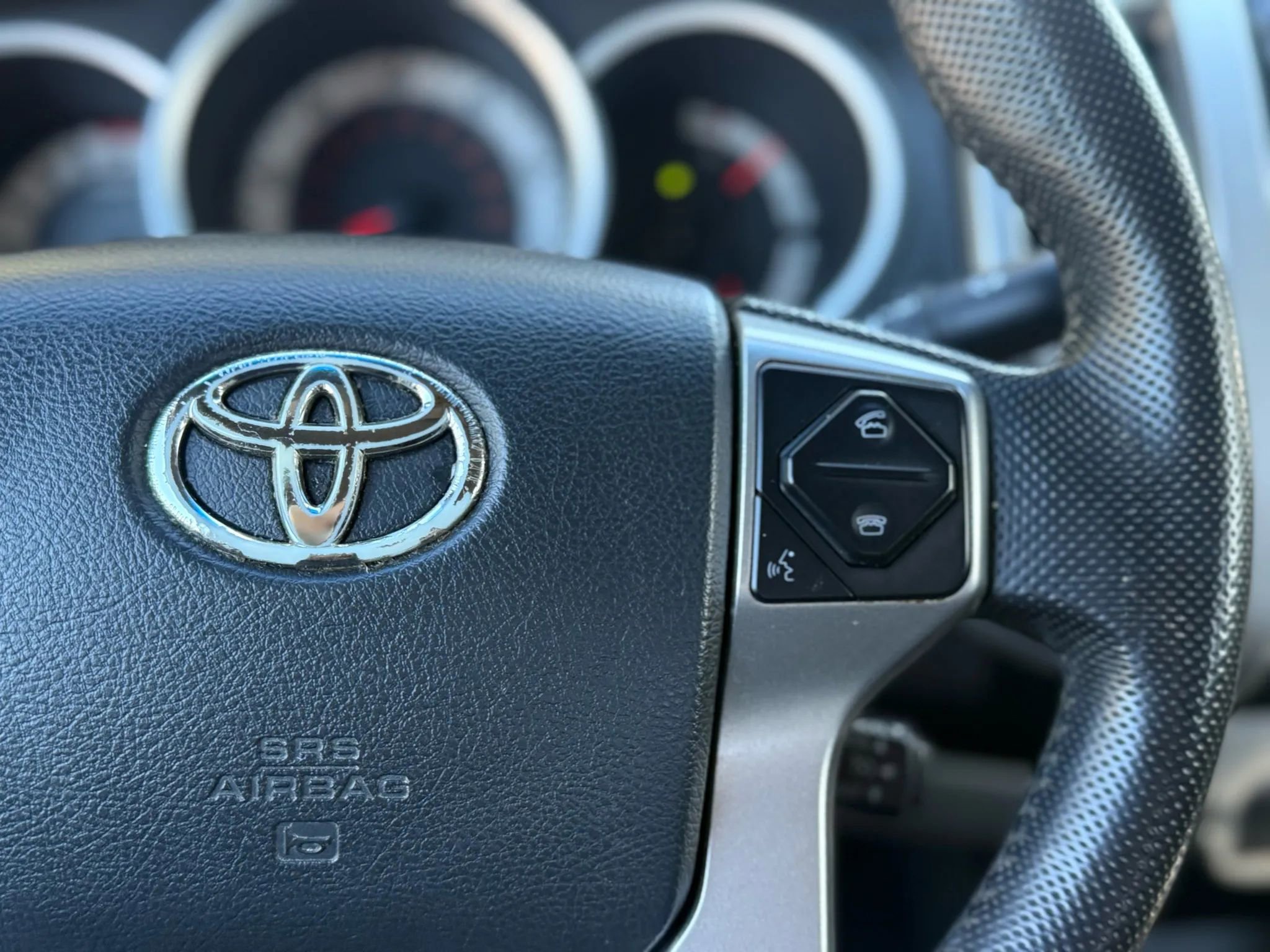 Used 2015 Toyota Tacoma PreRunner image 26