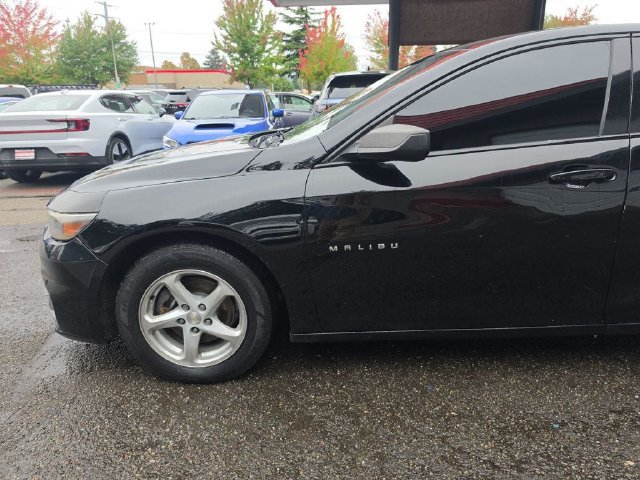 Used 2018 Chevrolet Malibu LS FWD image 23