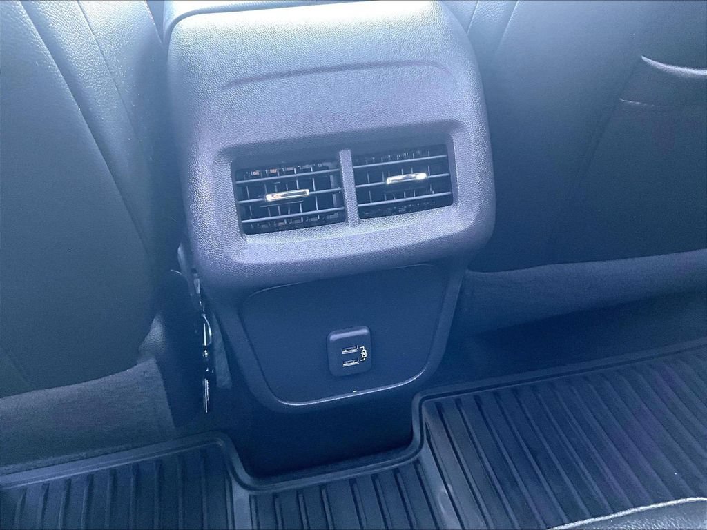 Used 2024 Chevrolet Equinox RS AWD/4WD image 29