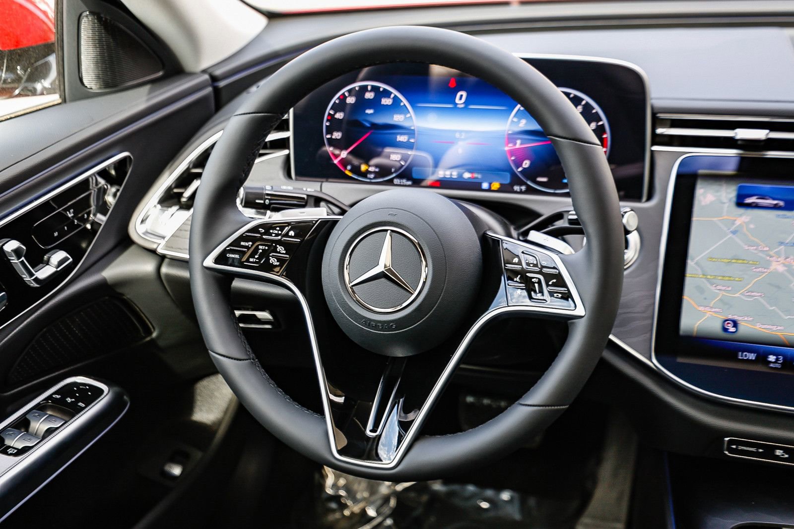New 2026 Mercedes-Benz E 350 4MATIC Sedan image 13