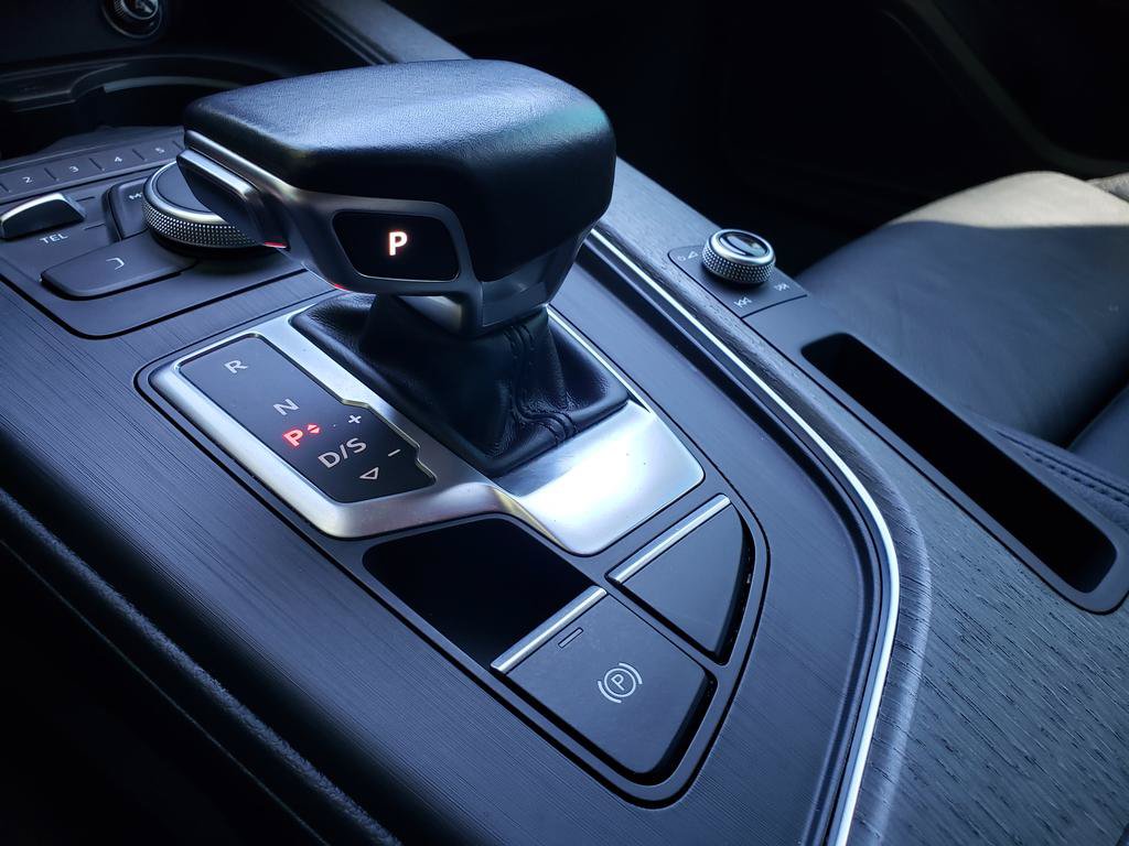 Used 2019 Audi A4 2.0T Premium AWD/4WD image 25