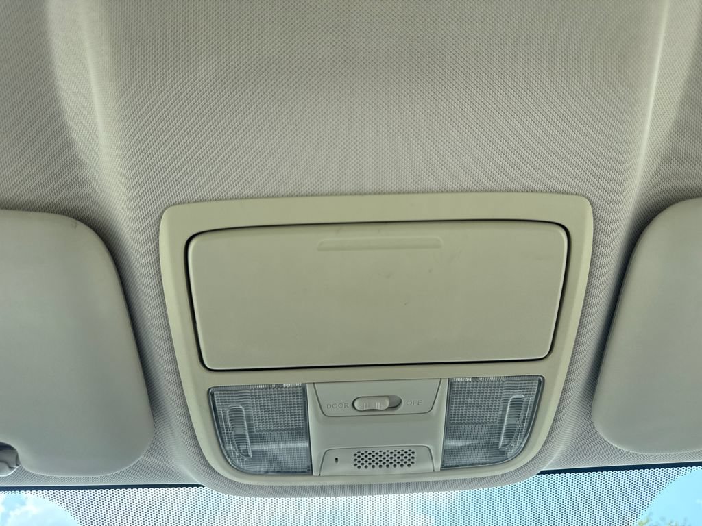 Used 2013 Honda CR-V LX image 28