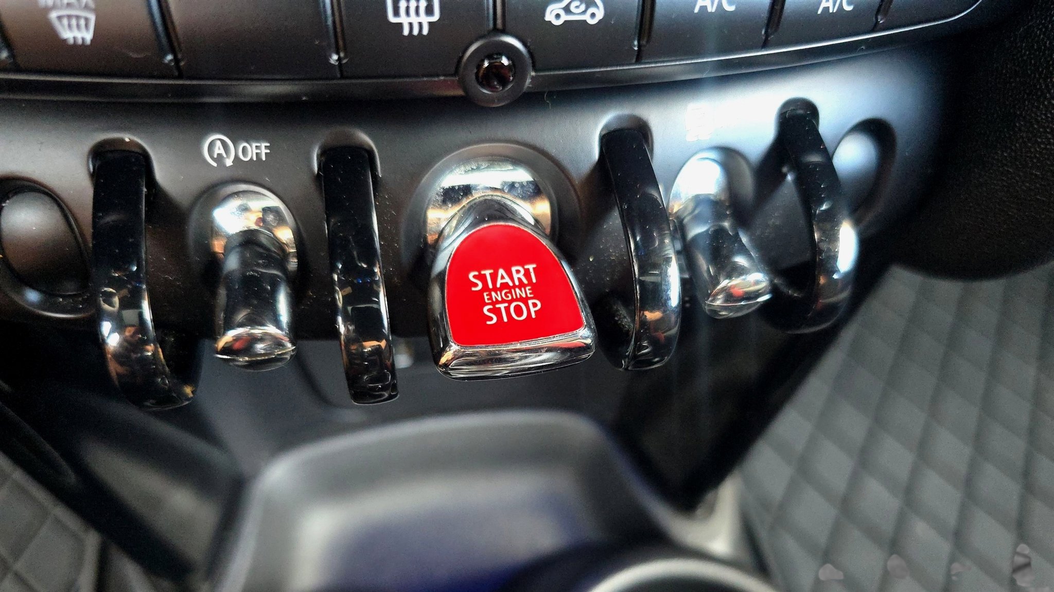 Used 2016 MINI Cooper John Cooper Works image 28