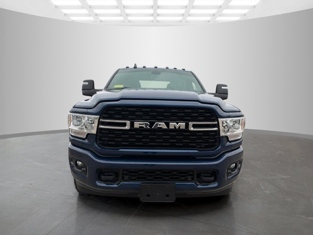 Used 2024 RAM 3500 Big Horn w/ Sport Appearance Package AWD/4WD image 8