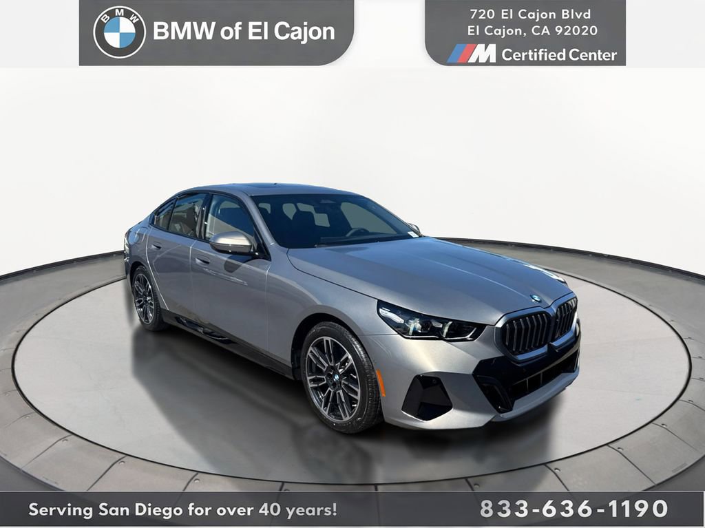 New 2026 BMW 530i xDrive w/ M Sport Package