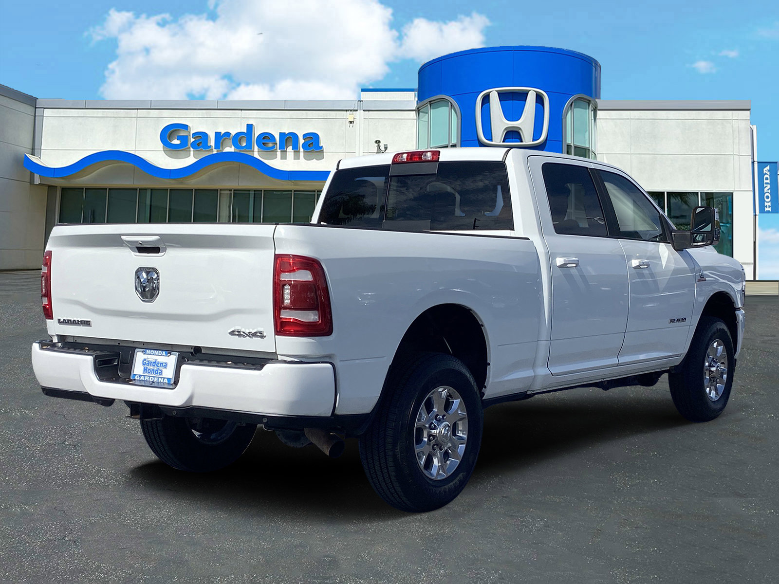 Used 2024 RAM 2500 Laramie AWD/4WD image 6