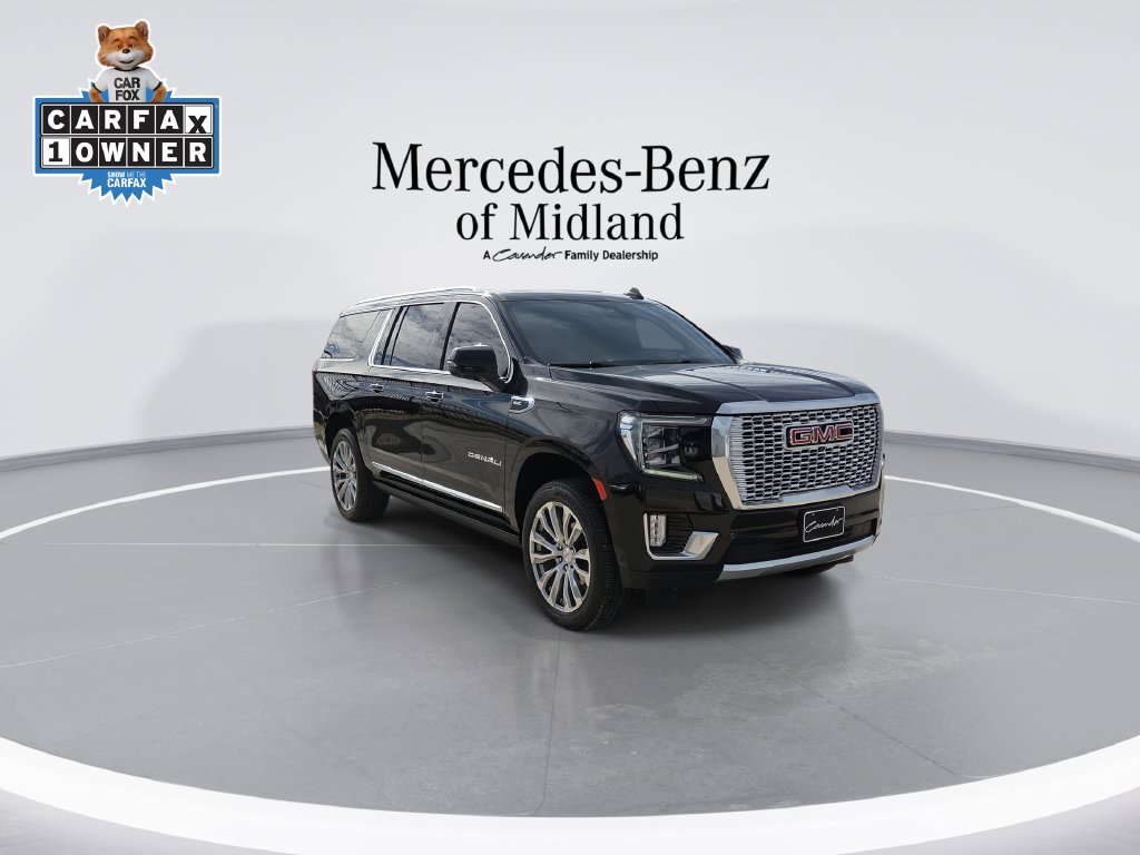 Used 2023 GMC Yukon XL Denali w/ Denali Reserve Package AWD/4WD image 2