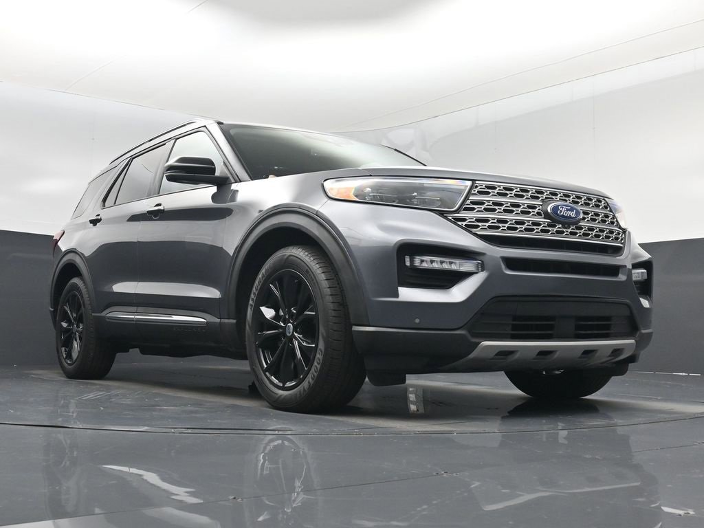 Used 2022 Ford Explorer Limited w/ Equipment Group 301A image 48