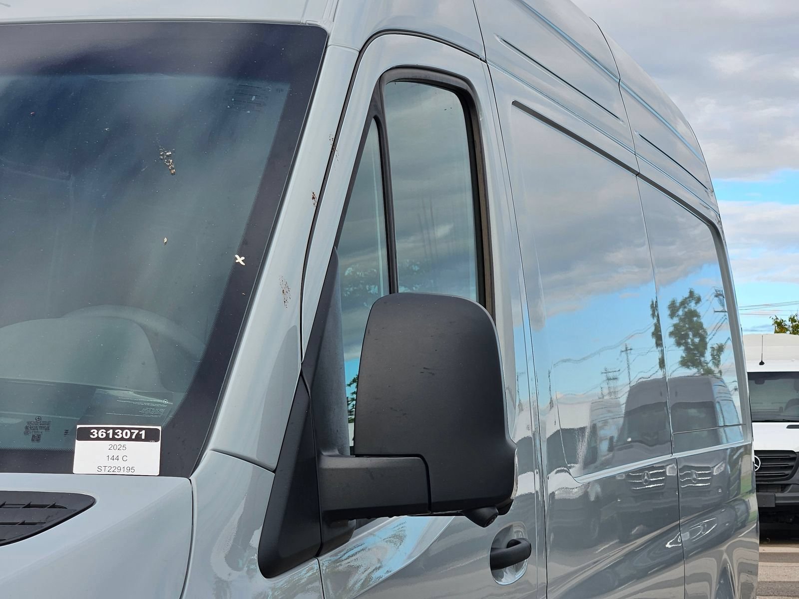New 2025 Mercedes-Benz Sprinter 2500 image 11