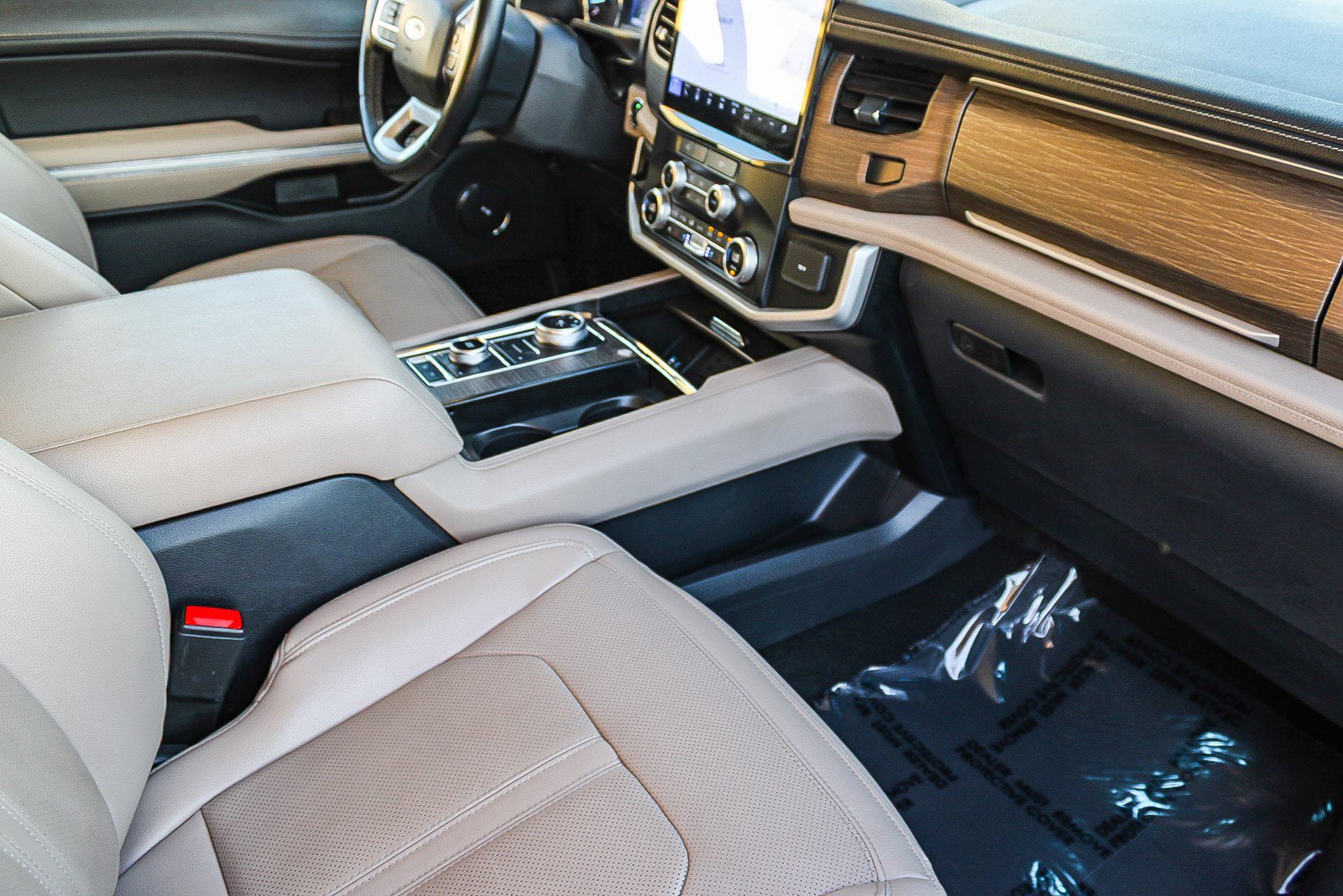 Used 2024 Ford Expedition Max Limited image 17