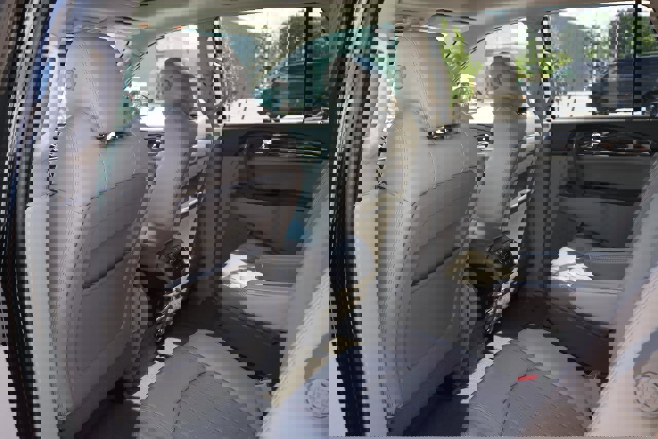 Used 2017 Buick Enclave Premium w/ Experience Buick Package image 21