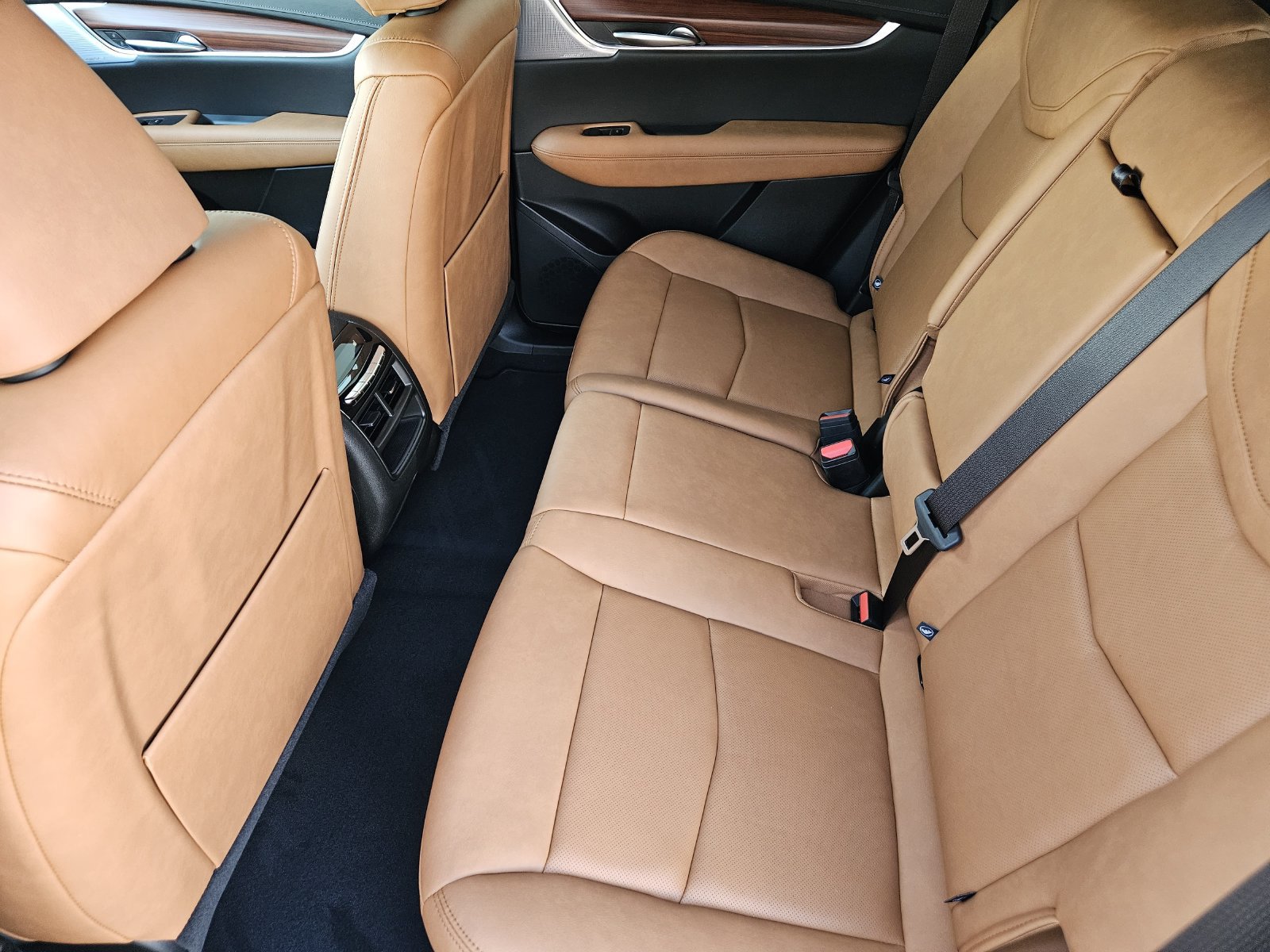New 2026 Cadillac XT5 Premium Luxury w/ Driver Assist Package FWD image 29