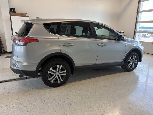 Used 2018 Toyota RAV4 LE w/ All Weather Liner Package image 8