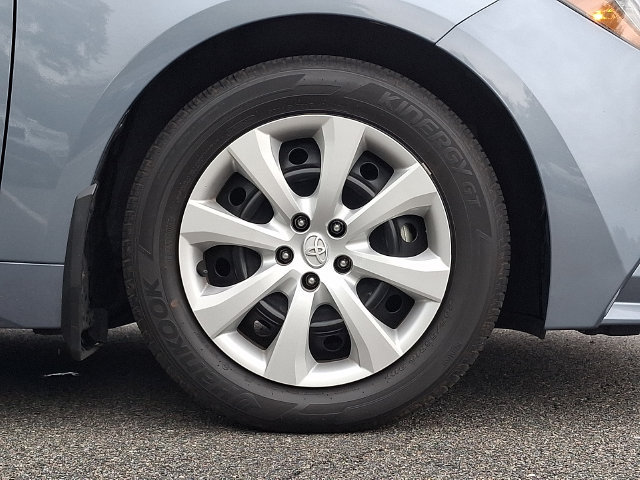 Used 2024 Toyota Corolla LE FWD image 8