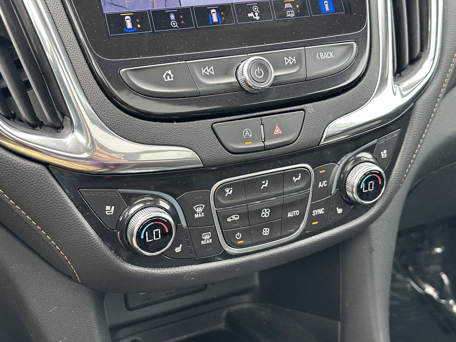 Certified 2024 Chevrolet Equinox Premier AWD/4WD image 31