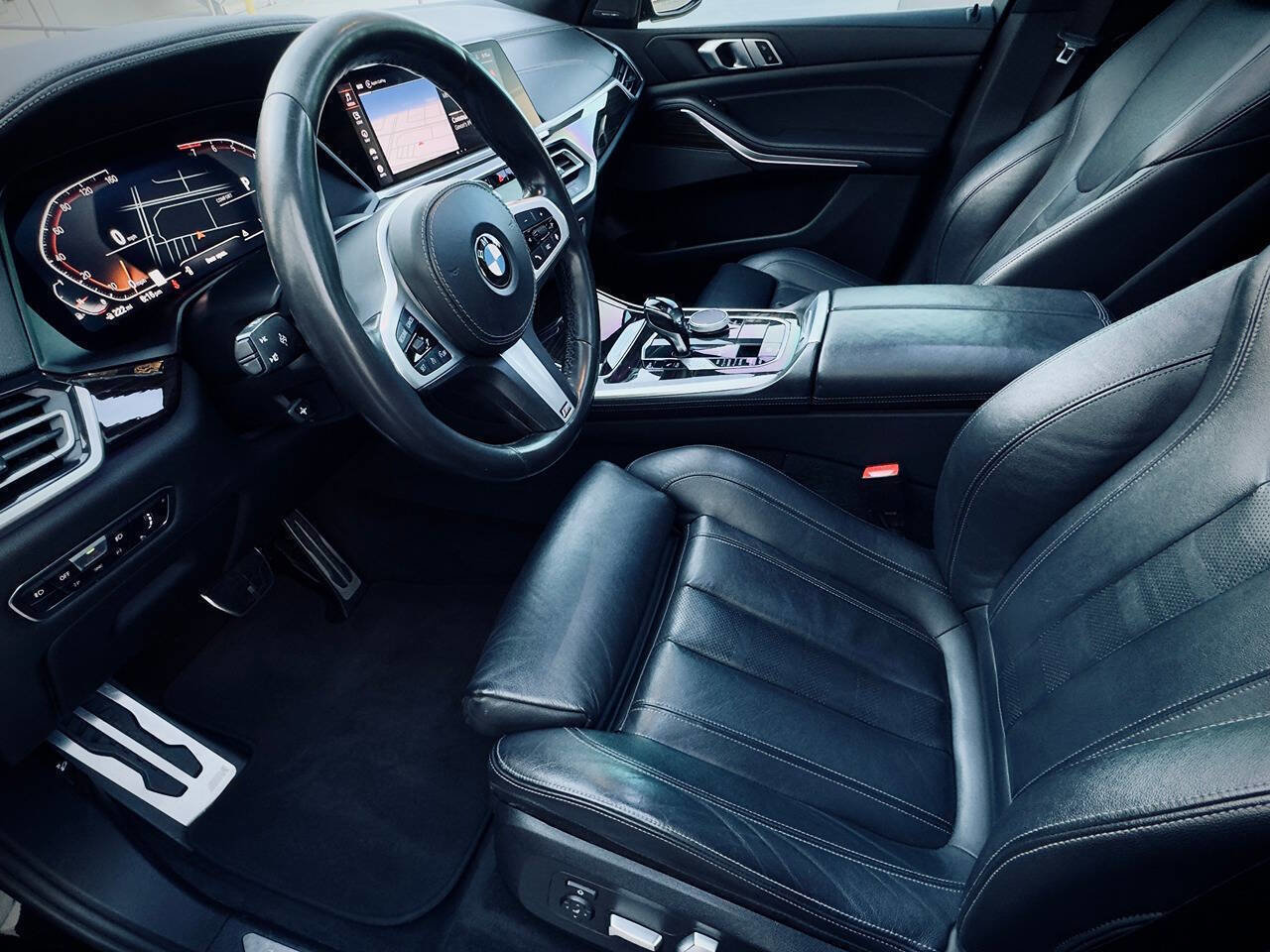 Used 2020 BMW X5 sDrive40i w/ M Sport Package image 14