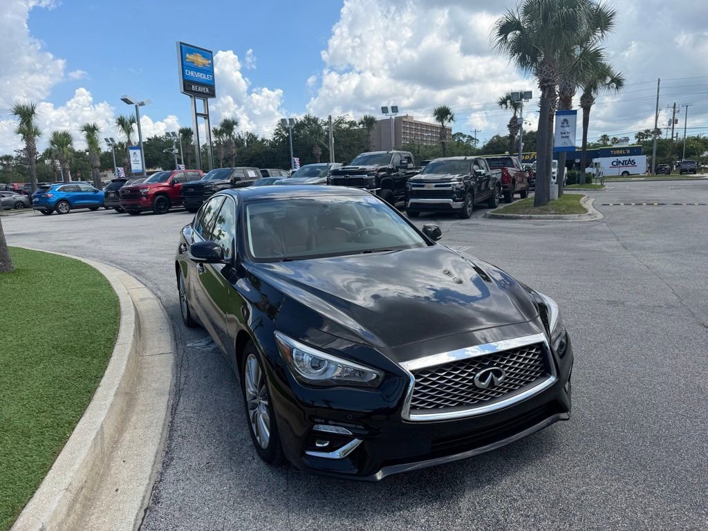 Used 2023 INFINITI Q50 Luxe w/ Cargo Package RWD image 2
