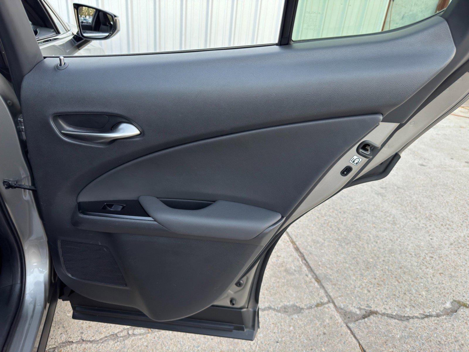 Used 2022 Lexus UX 200 image 42