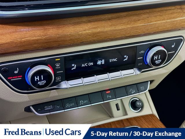 Used 2023 Audi Q5 2.0T Premium w/ Convenience Package image 16