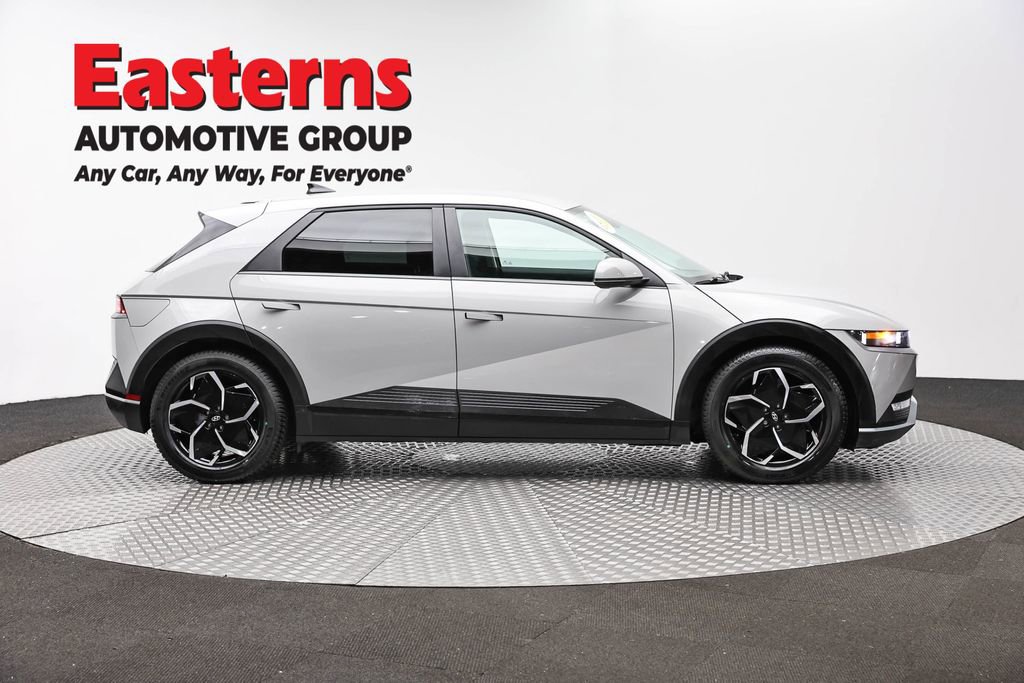 Used 2023 Hyundai Ioniq 5 SE w/ Cargo Package RWD image 4